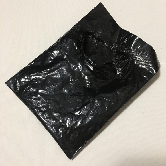 Deathstroke DC Comics Super Heroes Vinyl Figurine - Picture 7 of 16